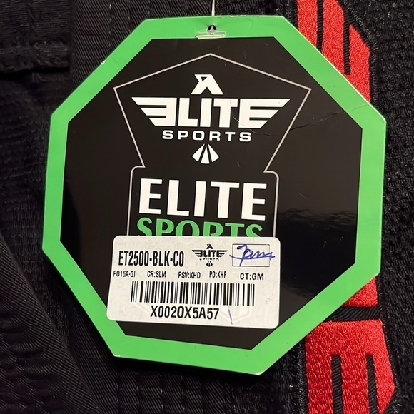 NWT Black and red GI top only size co - Picture 9 of 12